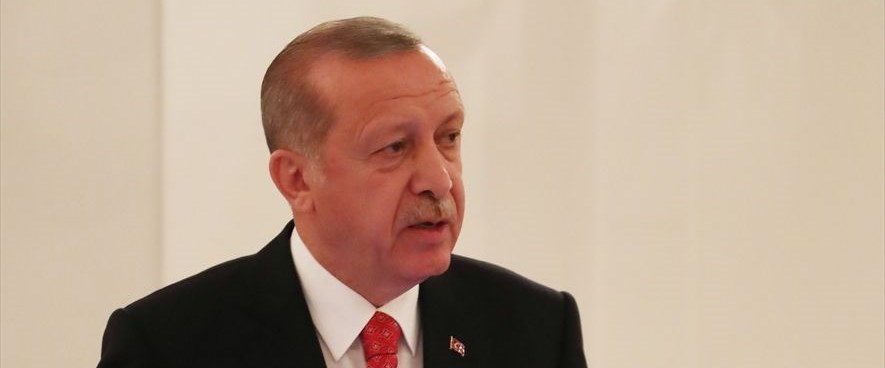 Erdoğan:Teröristler Almanya’da elini kolunu sallayarak dolaşıyor