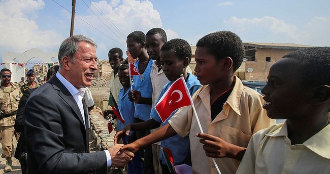 Milli Savunma Bakanı Akar: Türkiye Somali halkının her zaman yanında yer almıştır